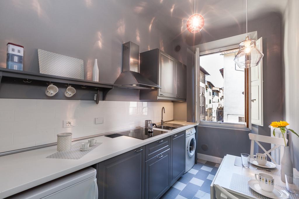 Isola Apartment