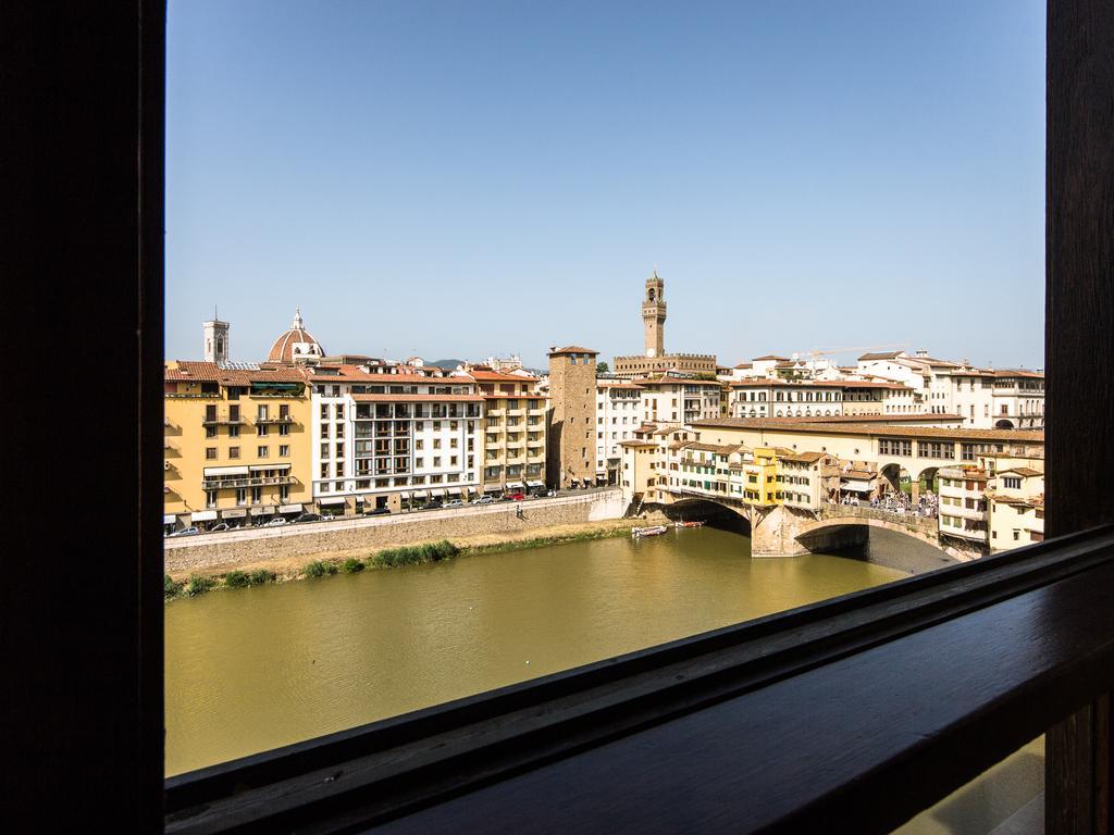 Apartment - Ponte Vecchio Exclusive Florence