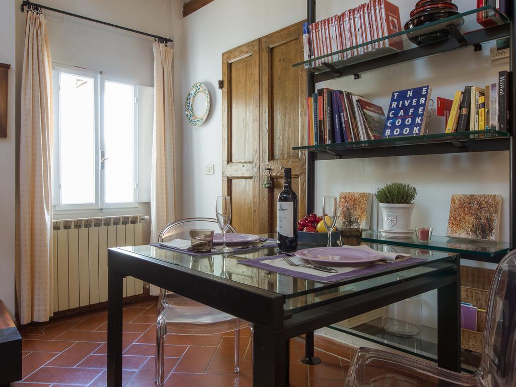 Apartment - Santo Spirito Charme Florence