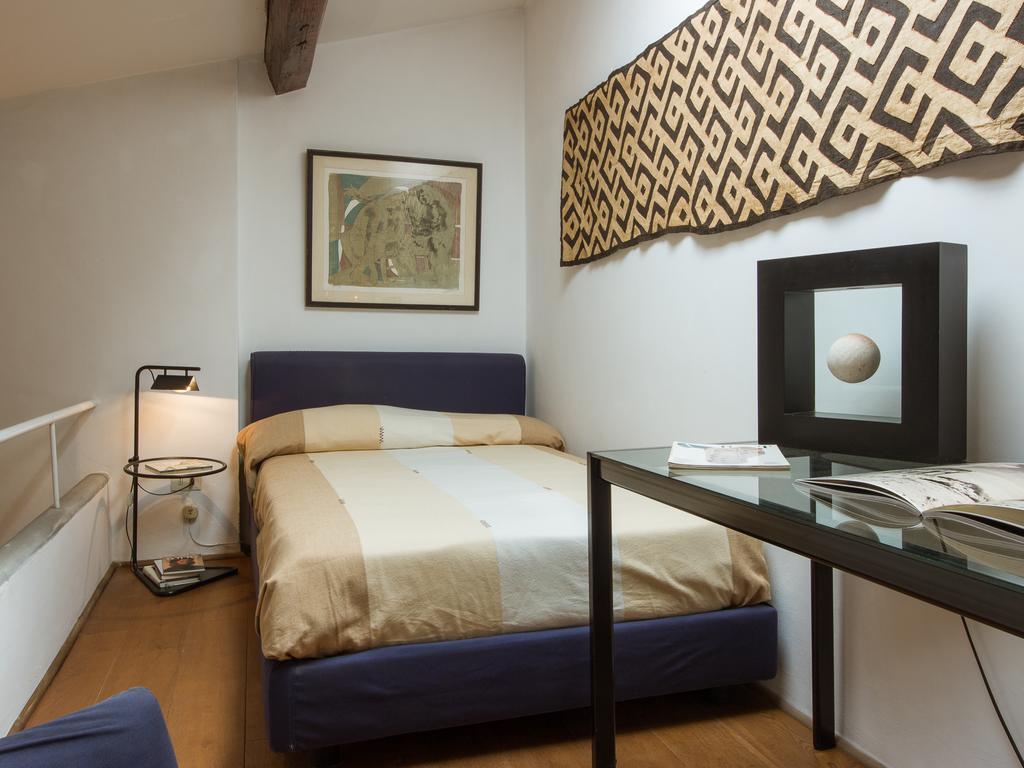 - Santo Spirito Charme Apartment