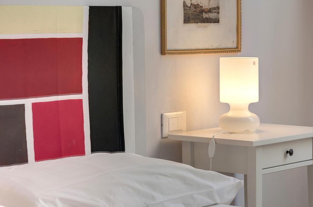 Route26 - Apartment