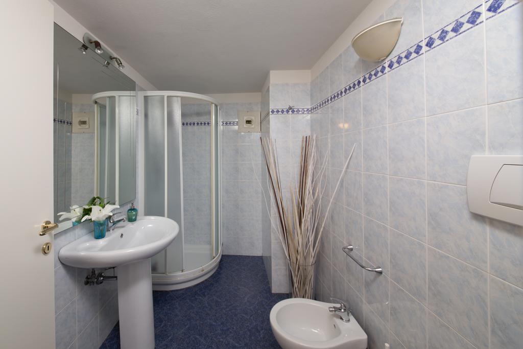 Apartment A Due Passi Dall'accademia Florence