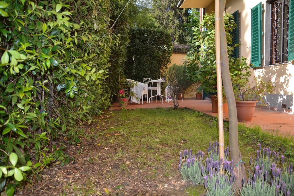 Oliver Flat * Florence