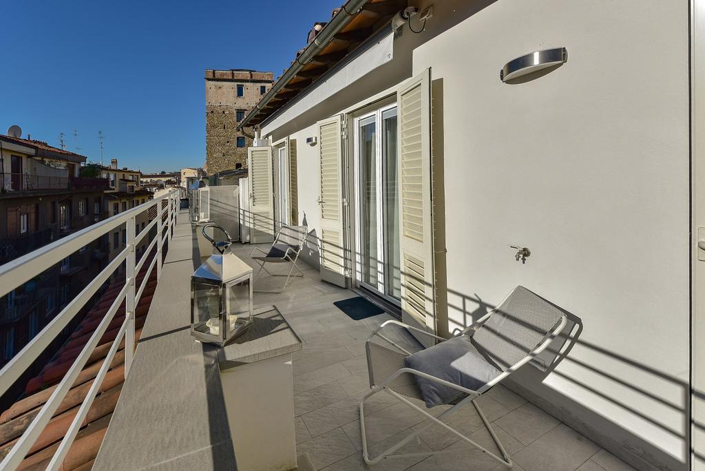 - Ponte Vecchio Guelfo Apartment Florence