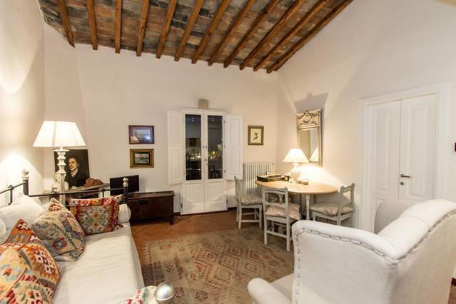 Apartment Penthouse On The River Florence