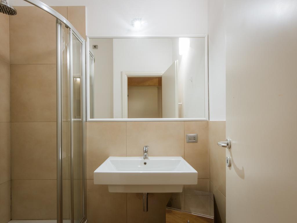Pitti Modern Apartment *
