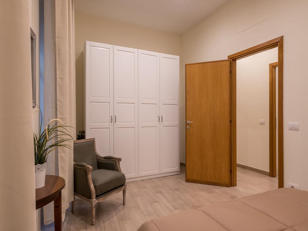 Federighi Halldis Apartment