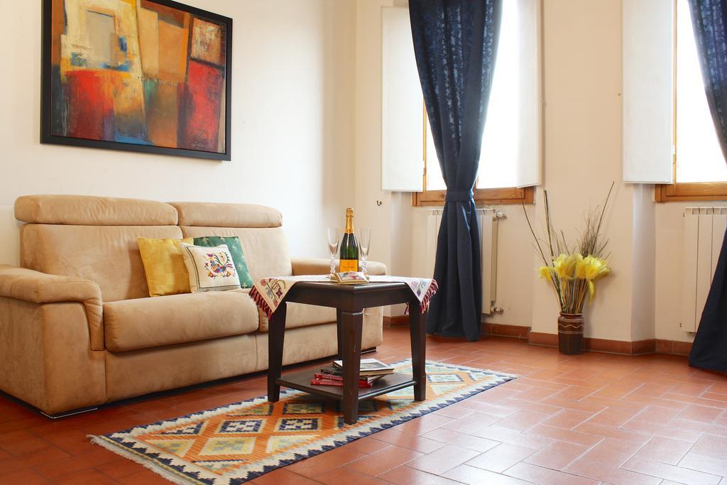 Santa Croce Apartment *