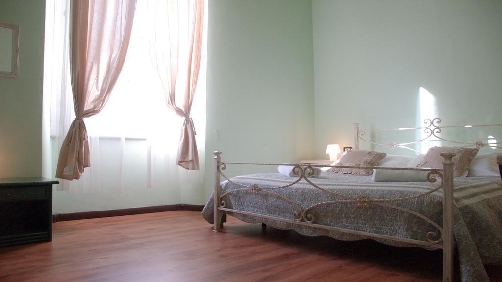 Couette-café Ridolfi 2*