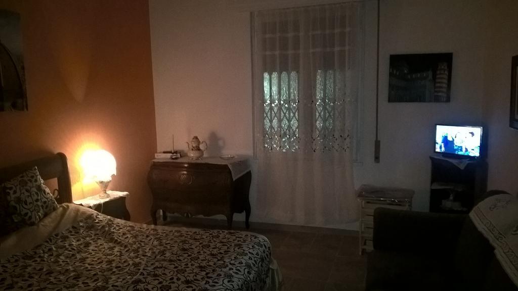 Jade Apartment *