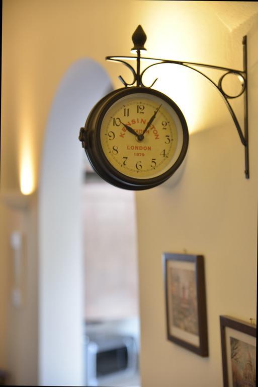 Dreaming Tuscany In Apartment *