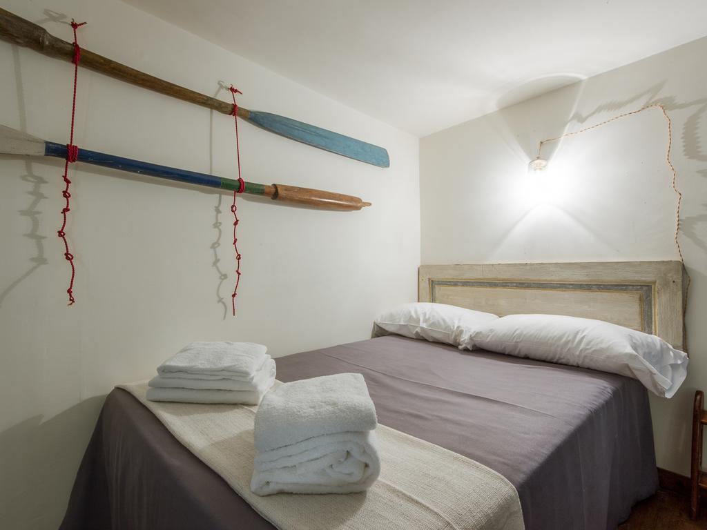 Navy Blue Sant'ambrogio Apartment *