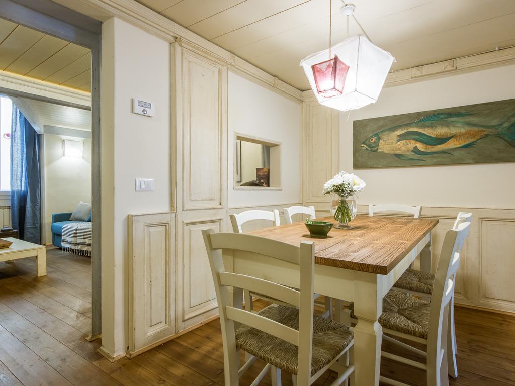 Apartment Navy Blue Sant'ambrogio Florence