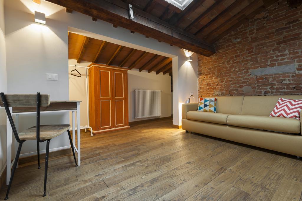 Poet's Santo Spirito Apt. Apartment *
