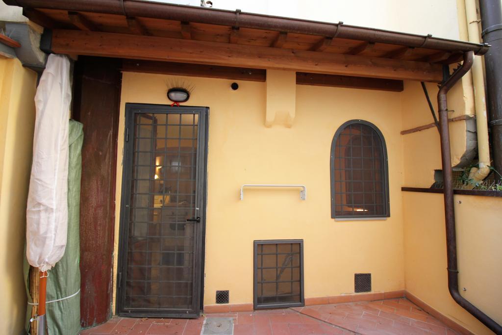 San Niccolo Place *