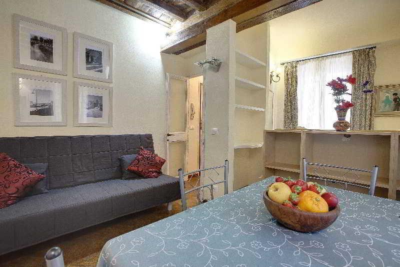 Ricasoli Apartment Florence