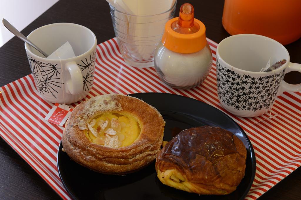 Lady Bed & Breakfast