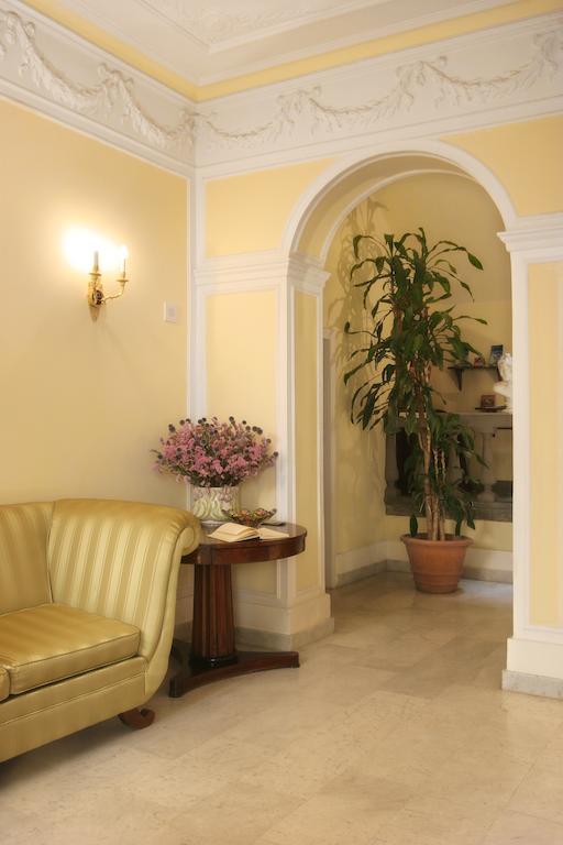 Couette-café Relais Antea 5*
