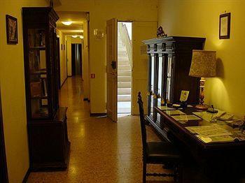 Old Bridge Bed & Breakfast