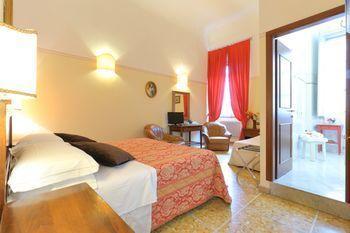 Residenza Maglioni Al Battistero Florence