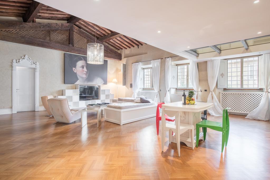 Duomo Luxury Loft By Mmega Apartment