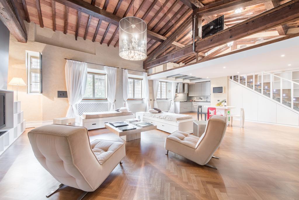 Duomo Luxury Loft By Mmega Florence