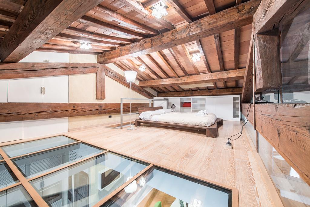 Duomo Luxury Loft By Mmega Apartment *