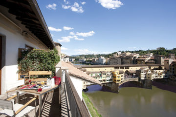 Portrait Lungarno Collection Florence