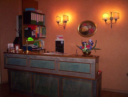 Hotel Piccolo Con Access Ztl !!! Nel Centro Storico Di !!! 2*