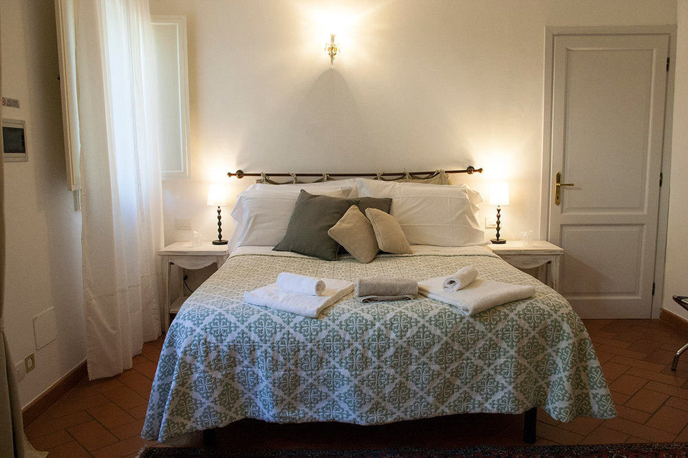 Couette-café Cosy House 3*