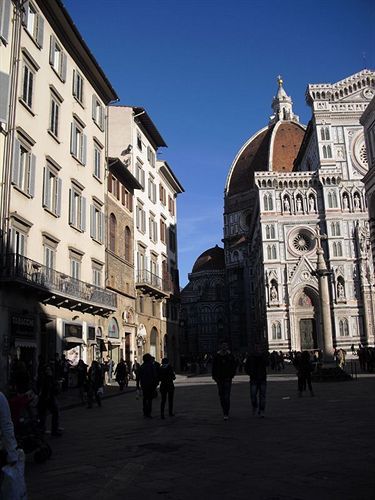 Duomo View Couette-café