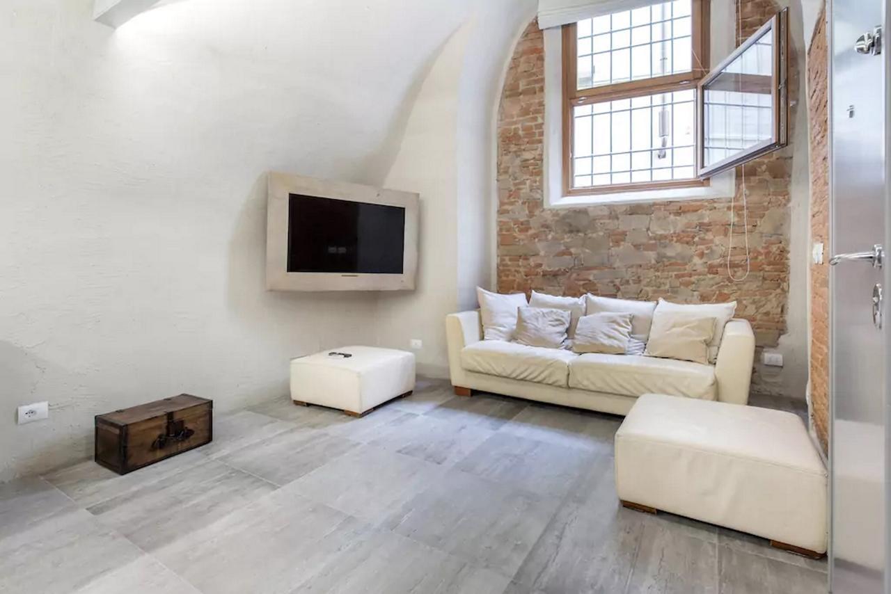 Apartment Michelangelo Modern Loft Florence