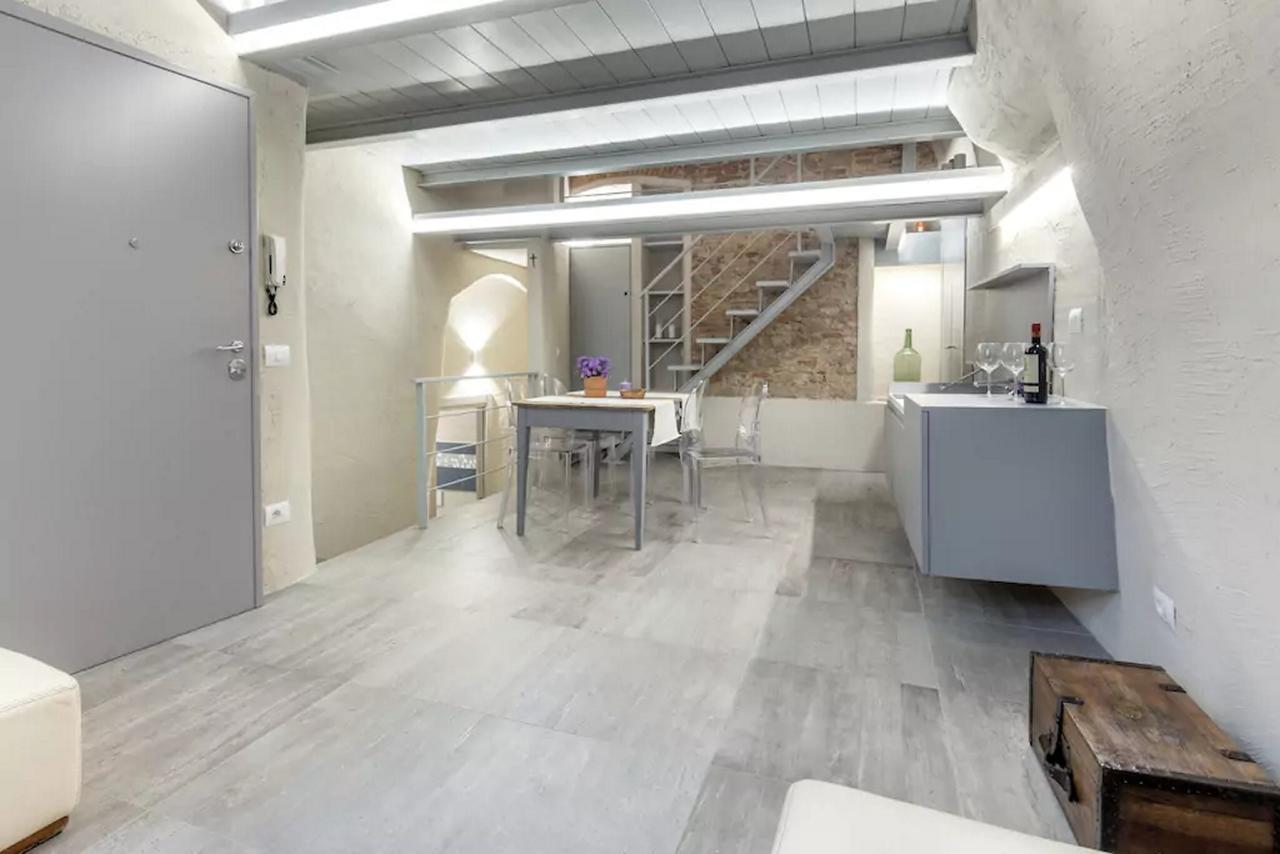 Michelangelo Modern Loft Apartment Florence