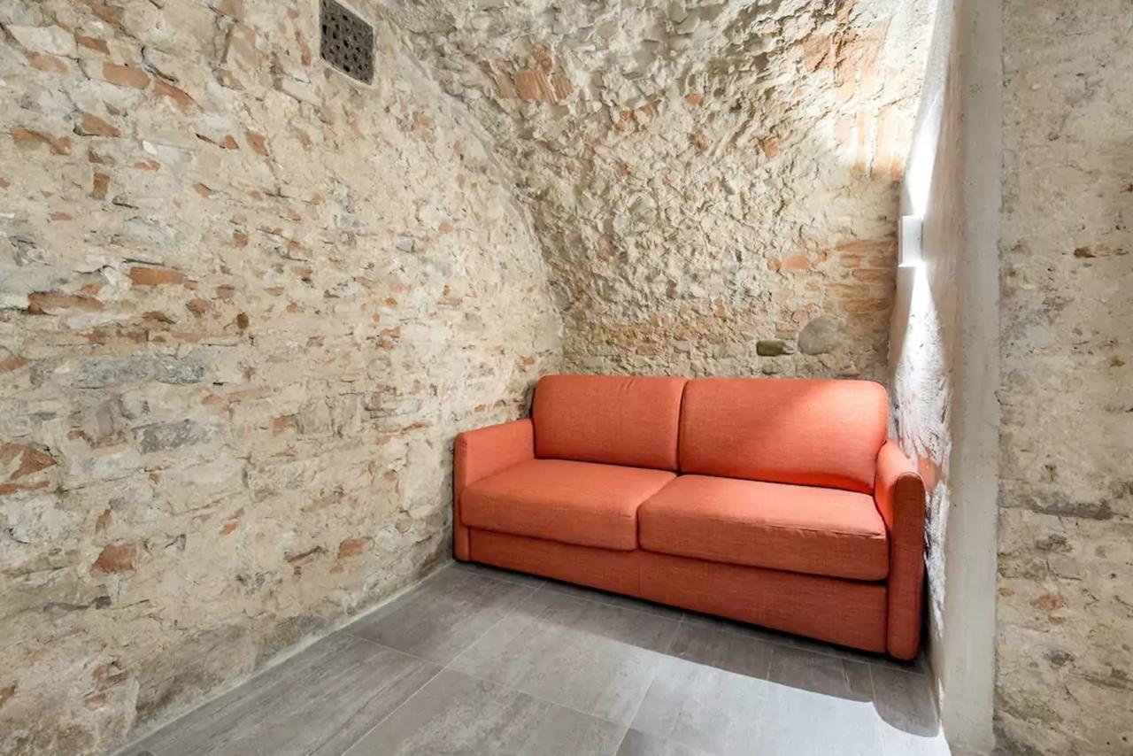Michelangelo Modern Loft