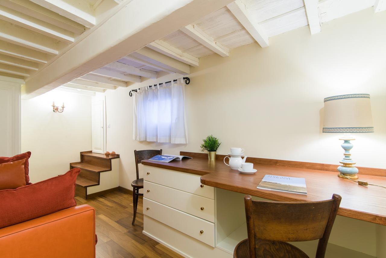 Santa Croce Lovely Apartment