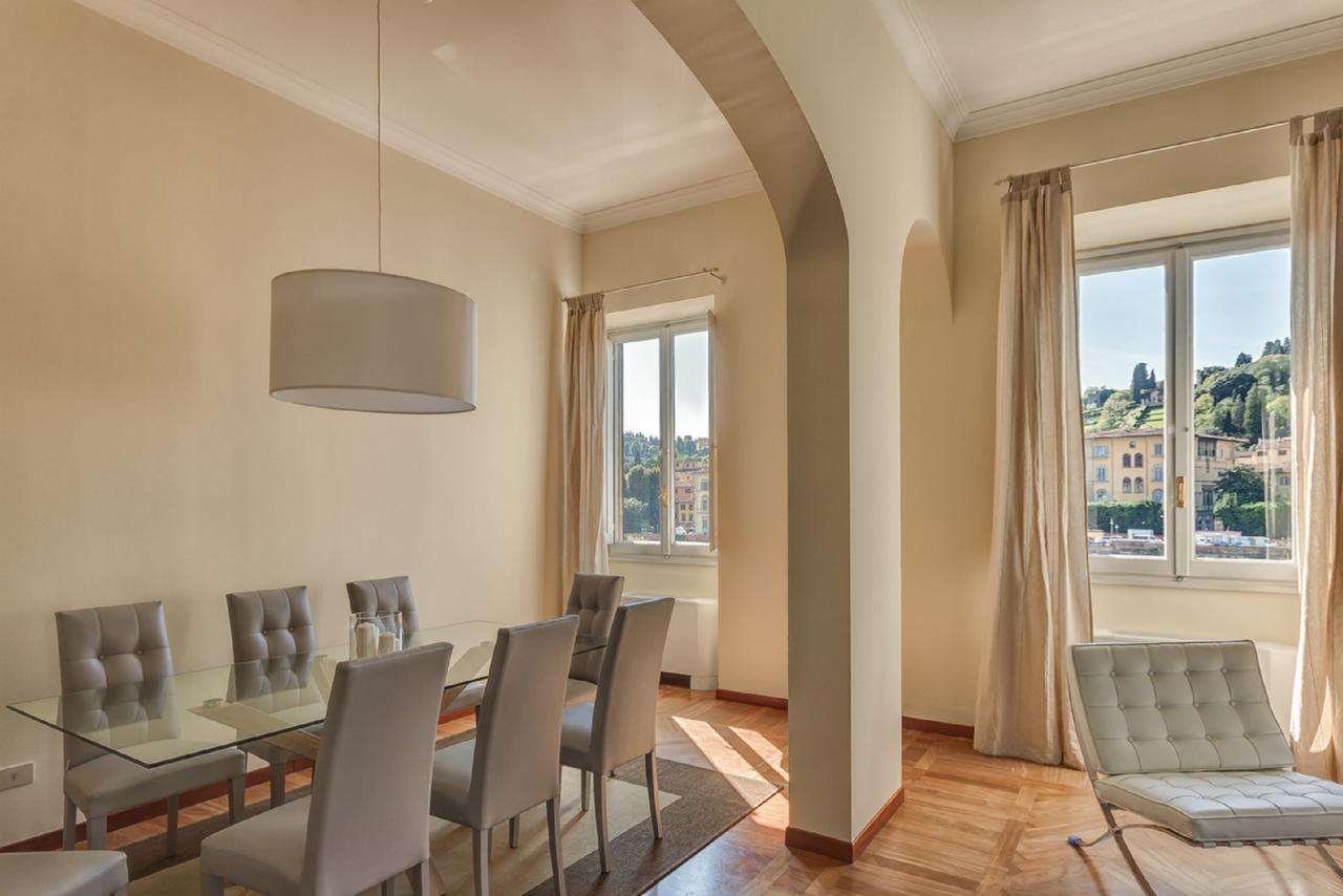 Lungarno Apartment