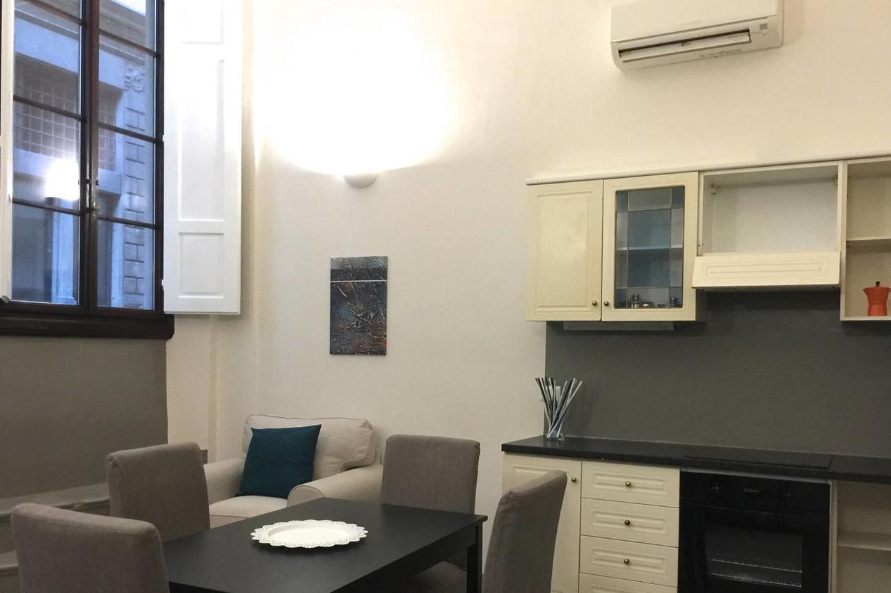Apartment Istay - Porta Rossa Florence