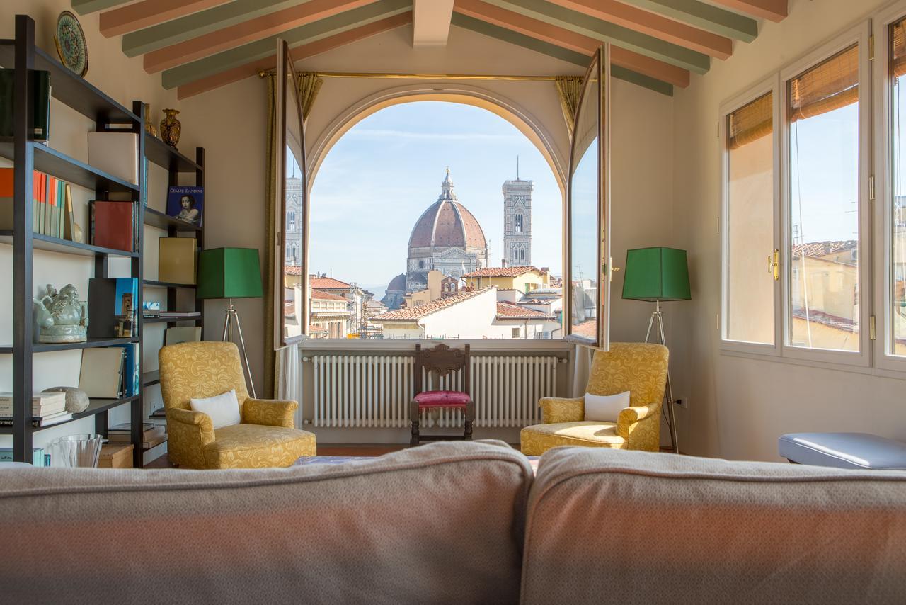 Golden View * Florence