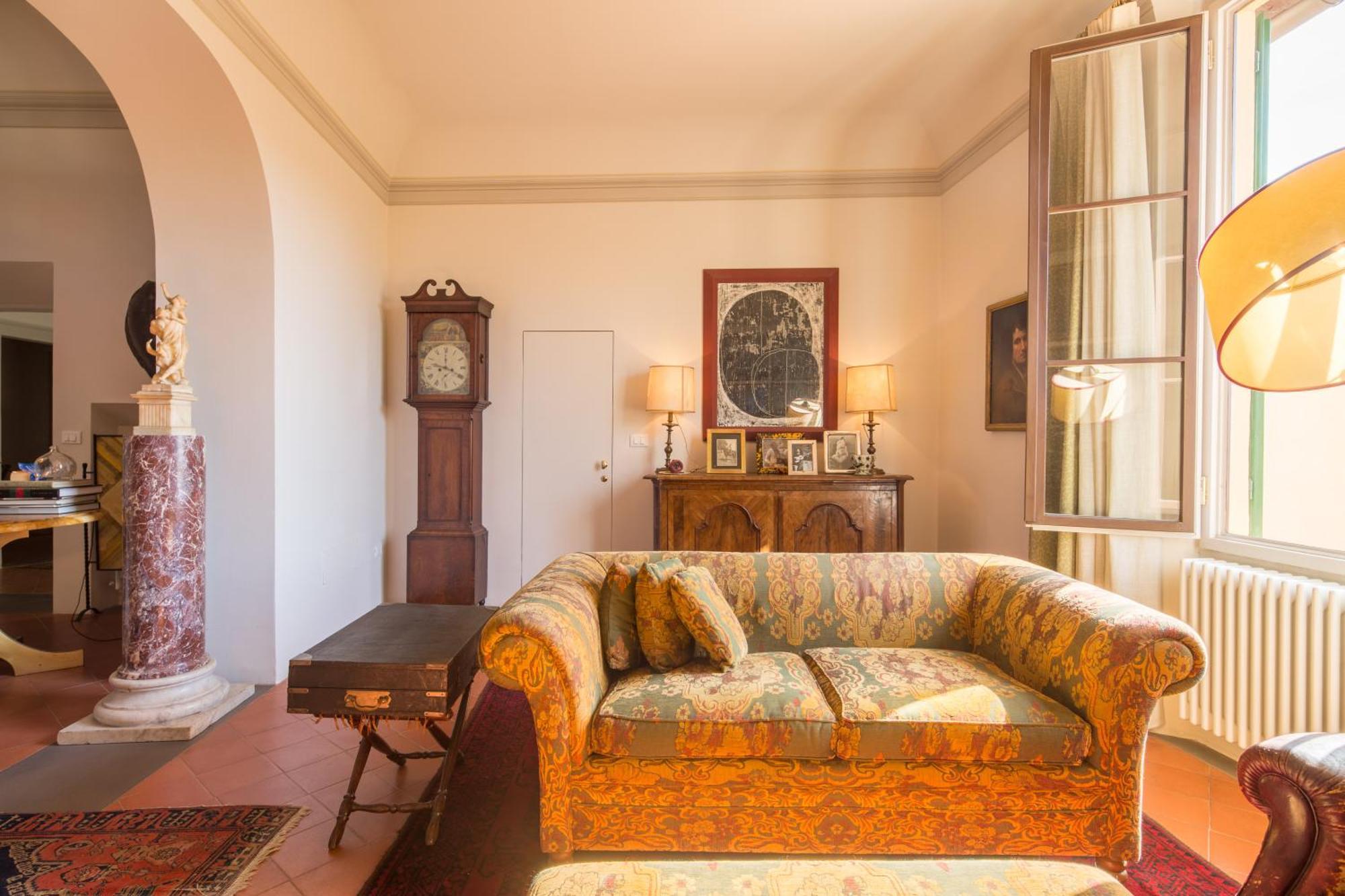 Golden View Apartment *