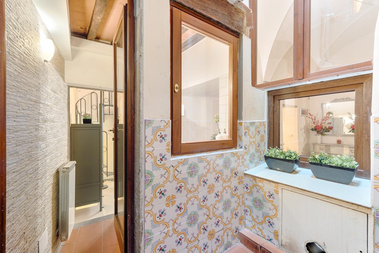 Santo Spirito Frescos By Mmega Appartement Florence