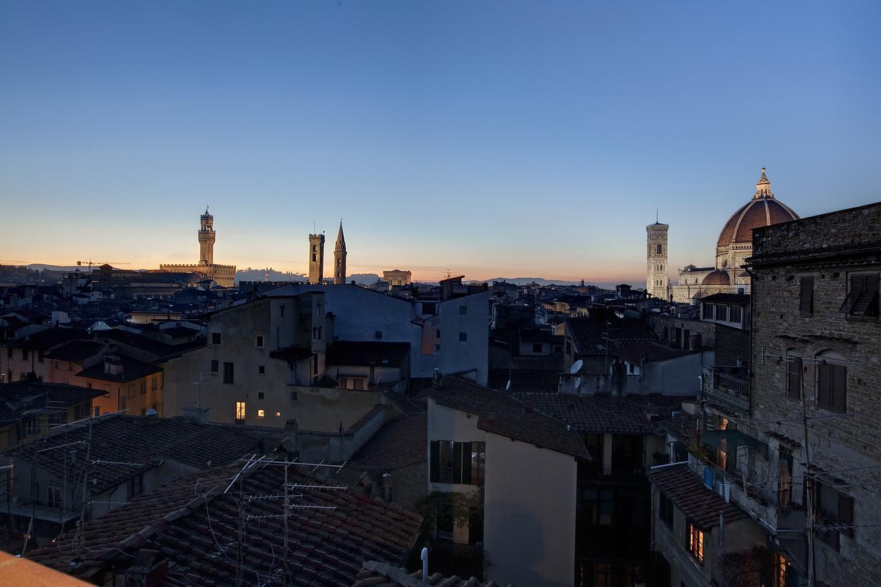 Torre Donati By Mmega Apartment Florence