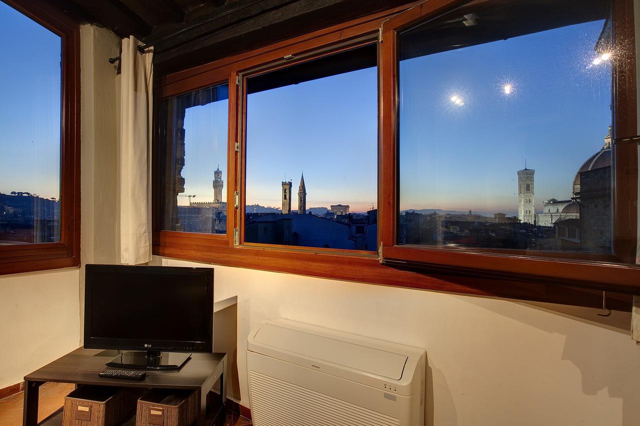 Torre Donati By Mmega Apartment Florence