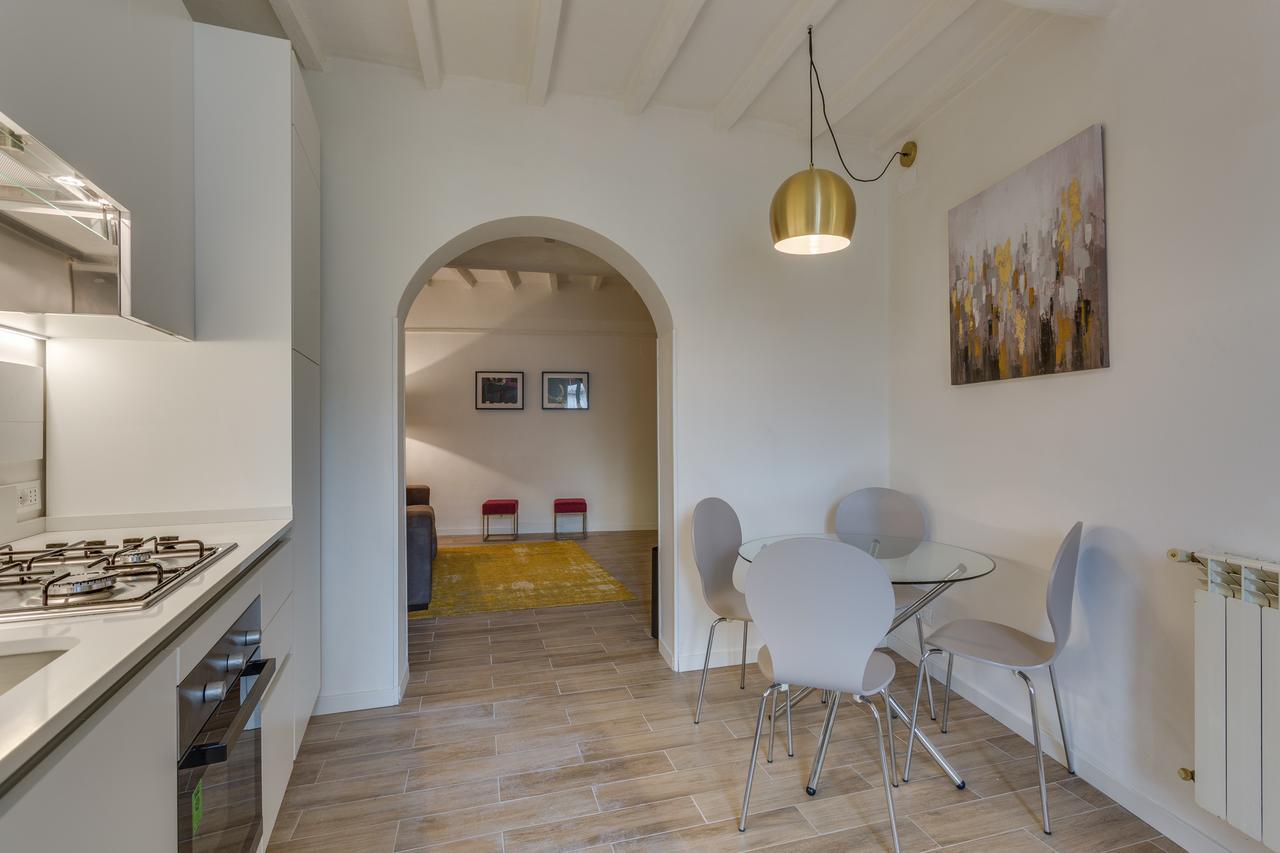 - Chiara Stylish Apartment *