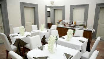 Hotel Cristina *