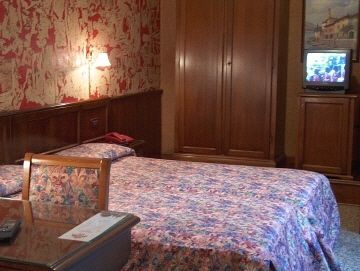 Giada Hotel 2*