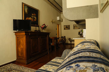 Art And Luxury Hotel *