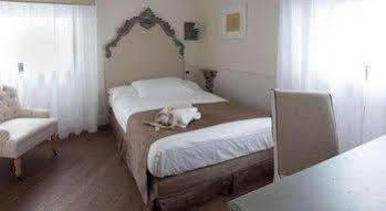Hotel Palazzo Lorenzo Boutique &