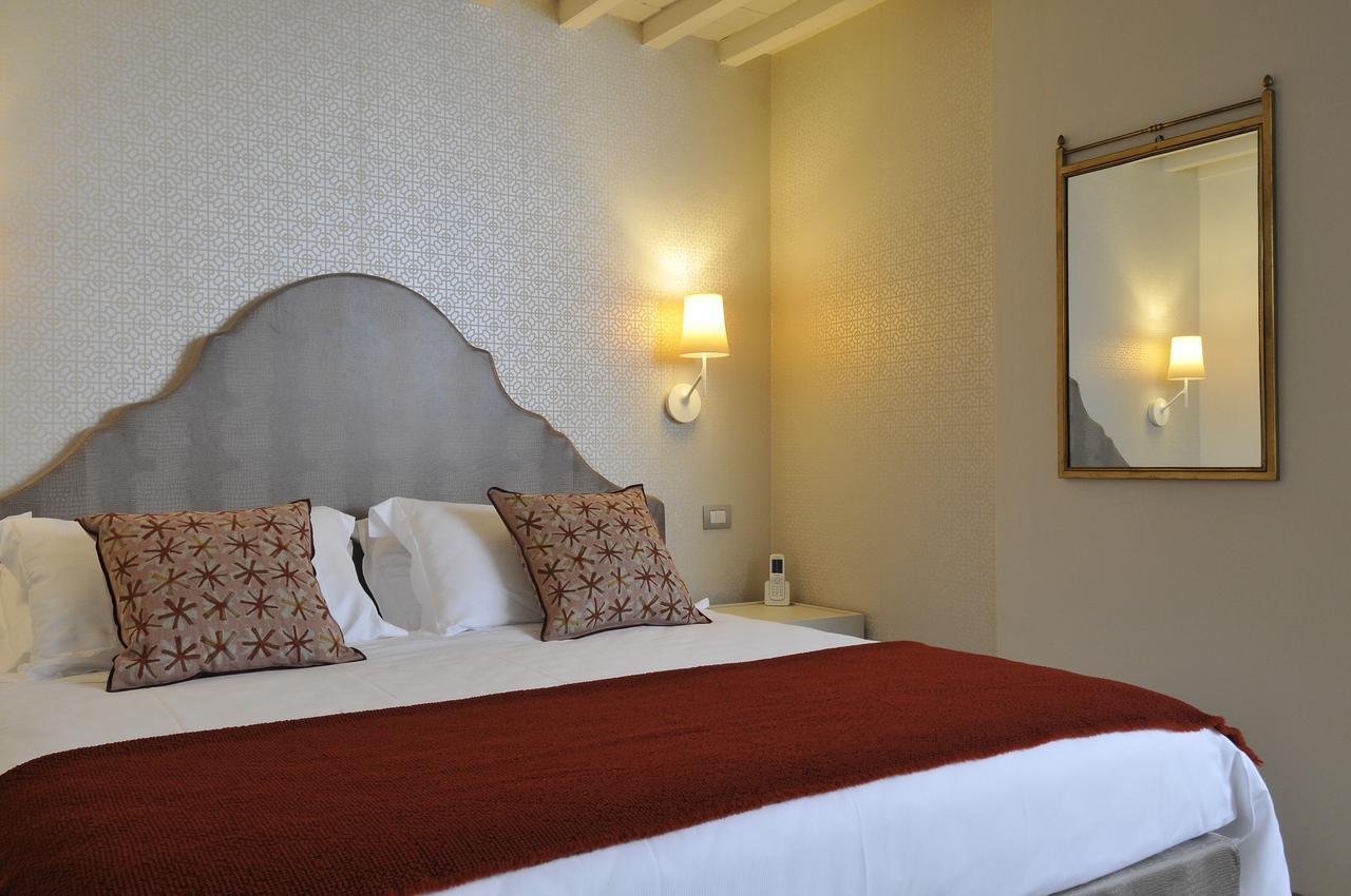 Canto Degli Aranci Couette-café 3*