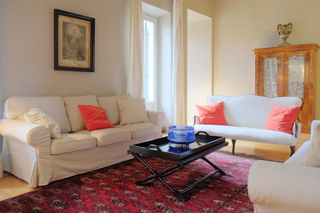 Schubert Flat * Florence
