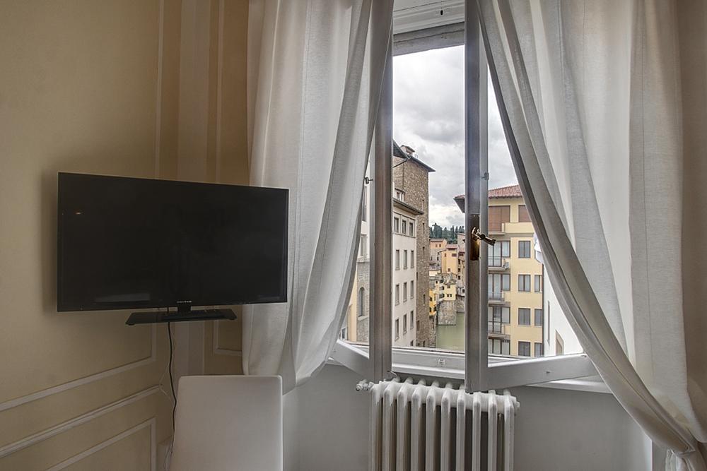 Santi Apostoli Elegant Apartment